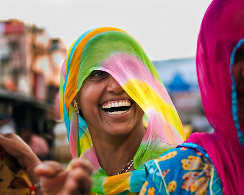 heidi_lender_sari.jpg
